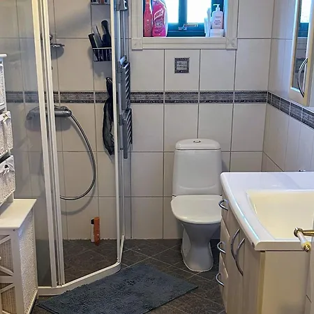 4 Person In Kjerrgarden